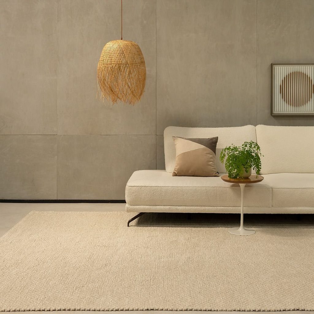 cantinho de meditação com tapete natural e almofadas - decoração D'Presentes Lavras
