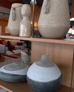 Loja que vende vasos decorativos em lavras